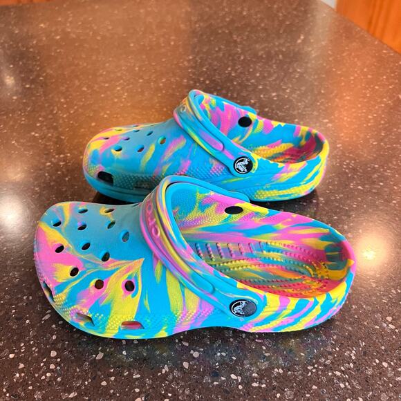 Crocs Kids Classic Marbled Clog Size J 3 Tie Dye Shoes - Picture 2 of 11